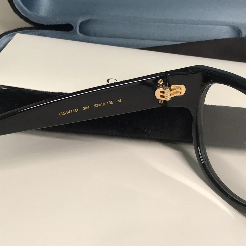 New Authentic Gucci Black Oversized Glasses GG1411O 004